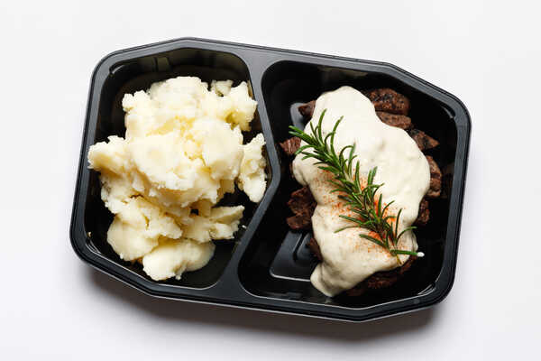 Chargrilled Grass Fed Rump With Rosemary Sauce